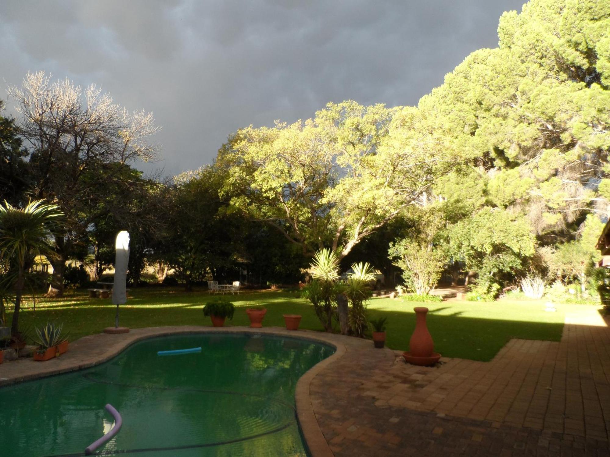 בלומפונטייין A Cherry Lane Self Catering And B&B מראה חיצוני תמונה